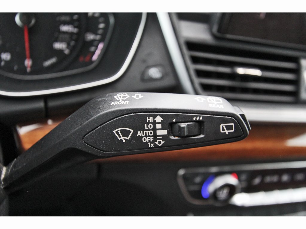 Used 2023 Audi Q5 2.0T Premium AWD/4WD image 12