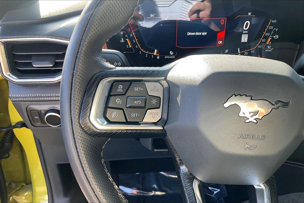 Used 2025 Ford Mustang Premium RWD image 17
