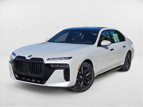 New 2025 BMW i7 eDrive50 w/ Executive Package image 1