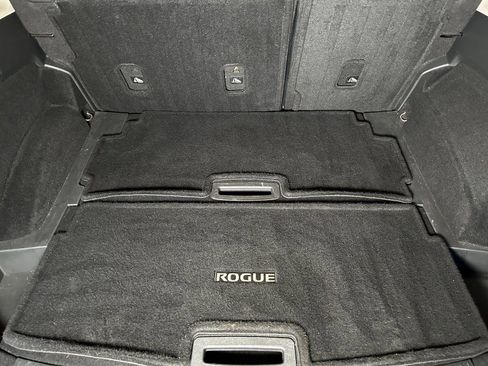 Used 2021 Nissan Rogue Platinum AWD/4WD image 19