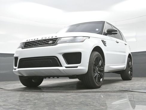 Used 2022 Land Rover Range Rover Sport HST AWD/4WD image 24
