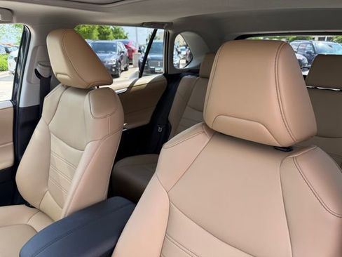Used 2025 Toyota RAV4 XLE Premium image 11
