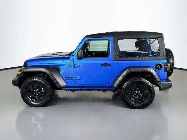 Used 2025 Jeep Wrangler Sport AWD/4WD image 11