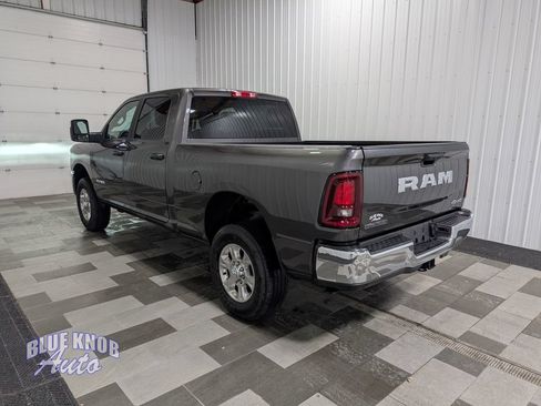Used 2026 RAM 2500 Big Horn AWD/4WD image 2