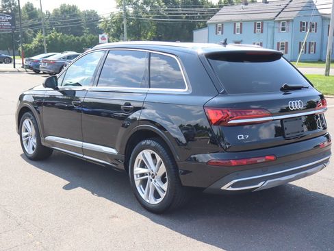 Used 2023 Audi Q7 3.0T Premium w/ Convenience Package AWD/4WD image 7