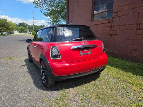Used 2007 MINI Cooper Hardtop FWD image 4