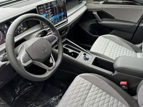 New 2026 Volkswagen Tiguan S AWD/4WD image 9