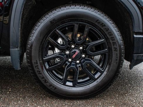 Used 2024 GMC Sierra 1500 Pro w/ Graphite Edition AWD/4WD image 7
