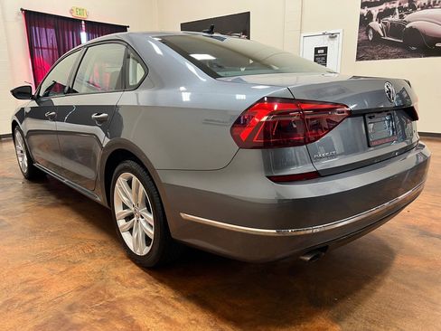 Used 2019 Volkswagen Passat 2.0T Wolfsburg w/ Wheels & Sunroof Package image 7