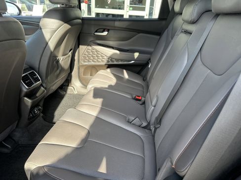 Used 2019 Hyundai Santa Fe FWD image 12