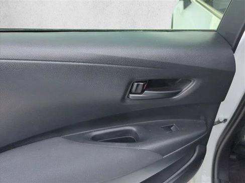 Used 2024 Toyota Corolla LE FWD image 8