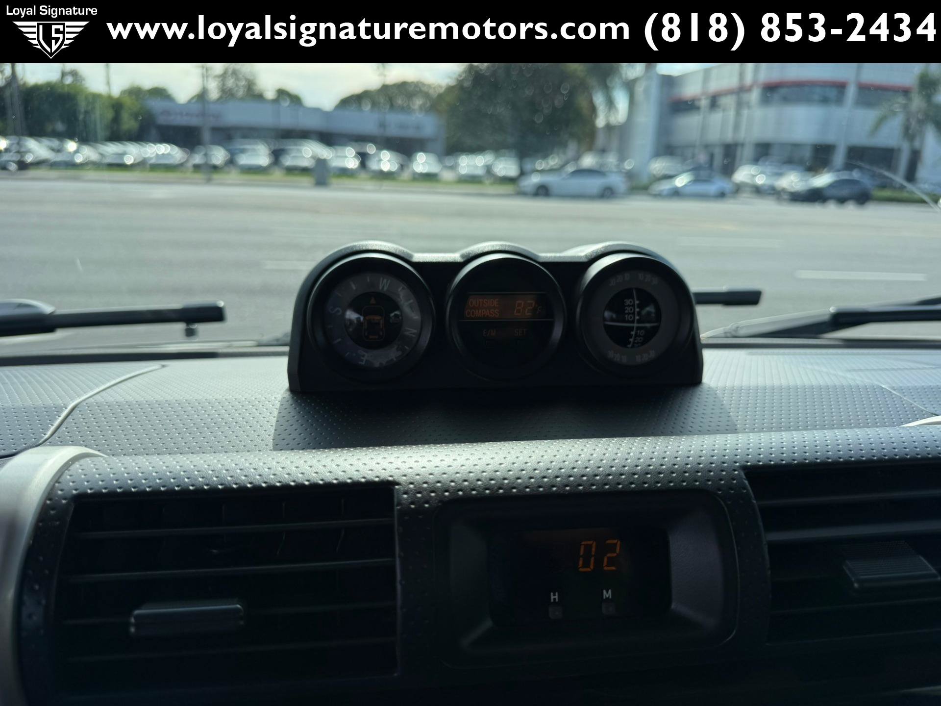 Used 2014 Toyota FJ Cruiser 4WD w/ Upgrade Package image 23