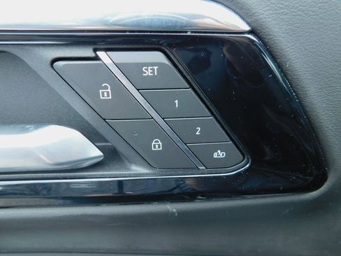 Used 2025 Chevrolet Tahoe Z71 image 66