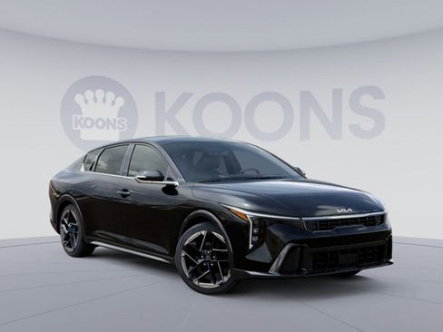 New 2025 Kia K4 GT-Line image 11