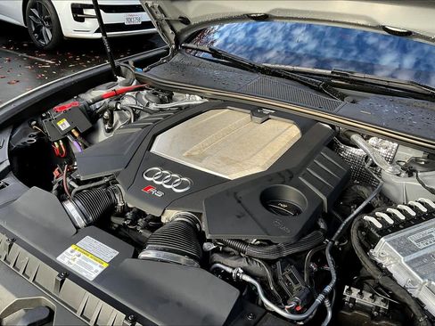 Used 2024 Audi RS 6 performance image 34