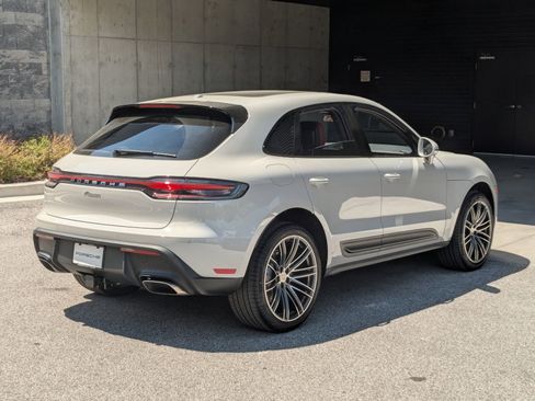 New 2026 Porsche Macan AWD/4WD image 9