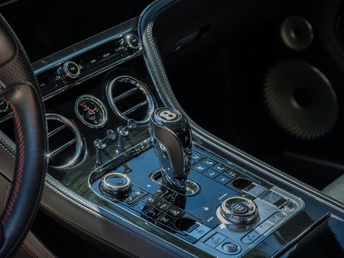 Used 2020 Bentley Continental GT AWD/4WD image 23