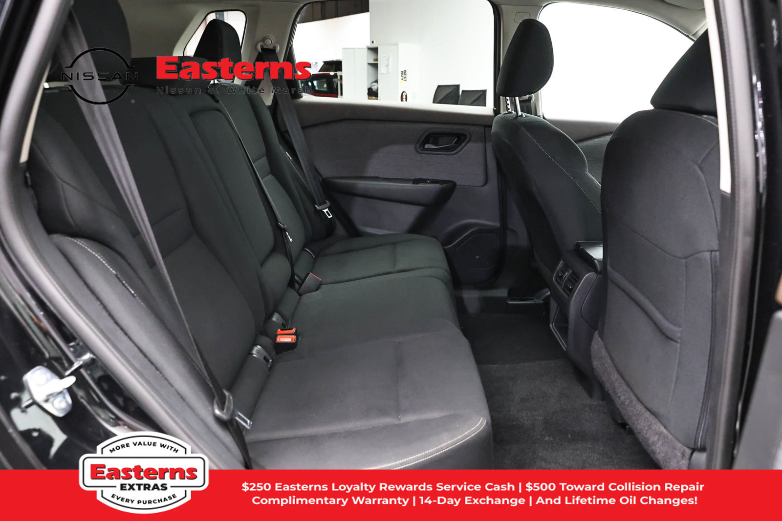 Used 2023 Nissan Rogue S AWD/4WD image 23