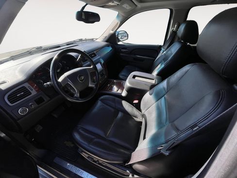 Used 2012 Chevrolet Tahoe LTZ image 10