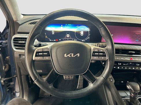 Used 2024 Kia Telluride SX Prestige AWD/4WD image 11