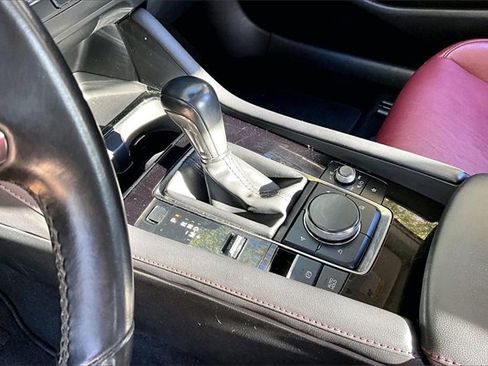 Used 2024 MAZDA MAZDA3 s image 15