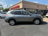 Used 2016 Nissan Rogue SV w/ SV Premium Package image 4