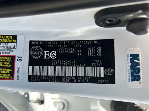 Used 2024 Toyota Camry SE FWD image 37