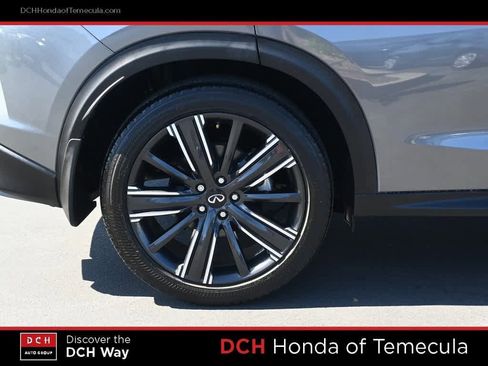 Used 2022 INFINITI QX50 Luxe w/ Appearance Package image 23