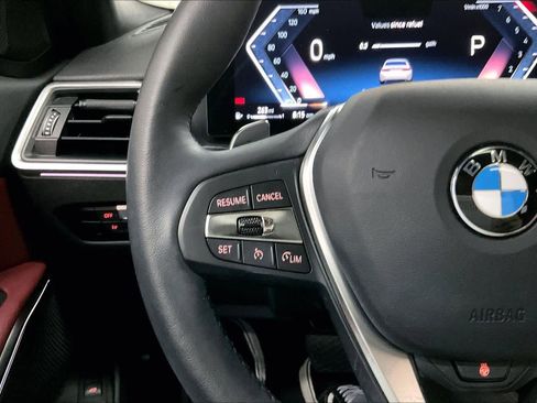 Used 2023 BMW 330i Sedan w/ Premium Package image 20