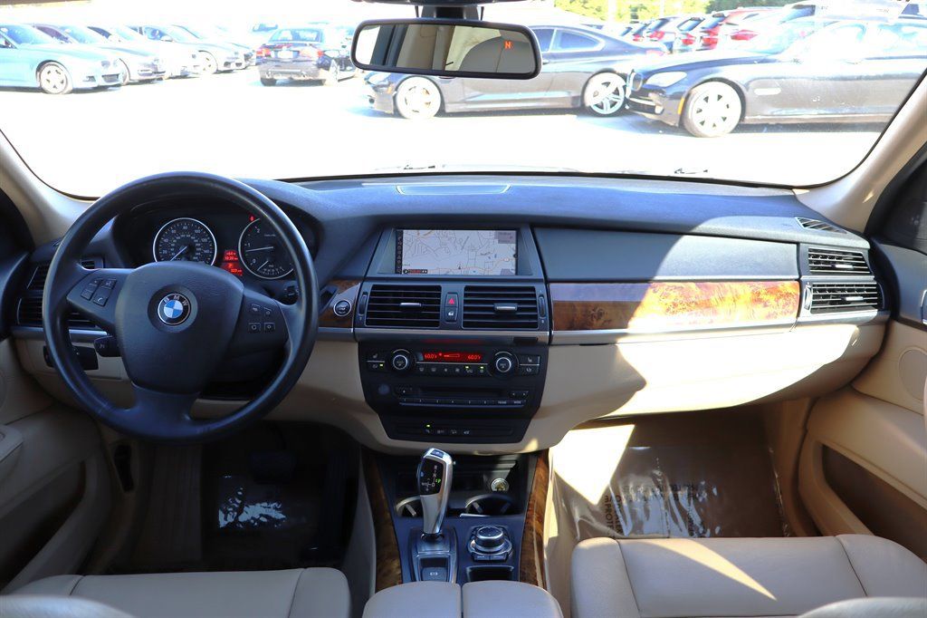 Used 2012 BMW X5 xDrive35d AWD/4WD image 12