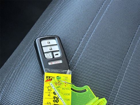 Used 2018 Honda CR-V EX image 27