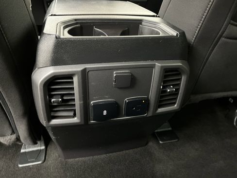Used 2019 Ford F150 XLT w/ Equipment Group 302A Luxury AWD/4WD image 13