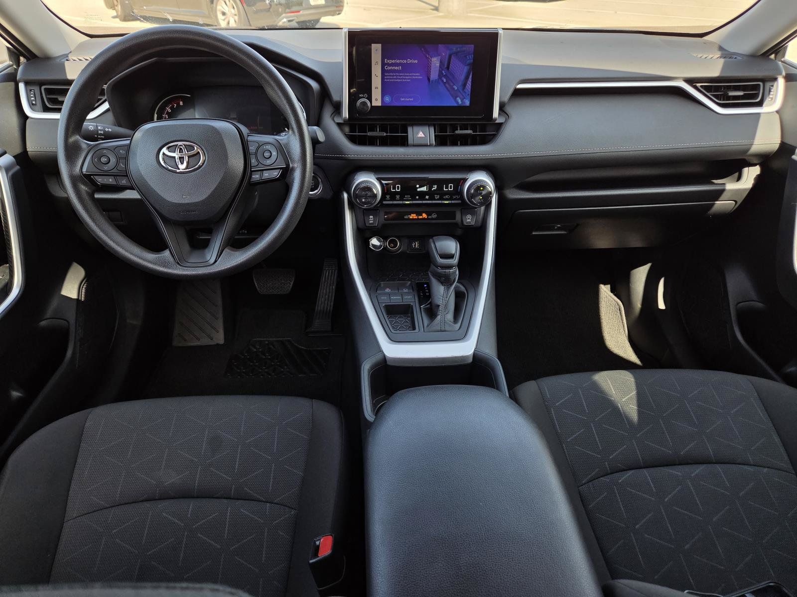Used 2024 Toyota RAV4 XLE FWD image 11