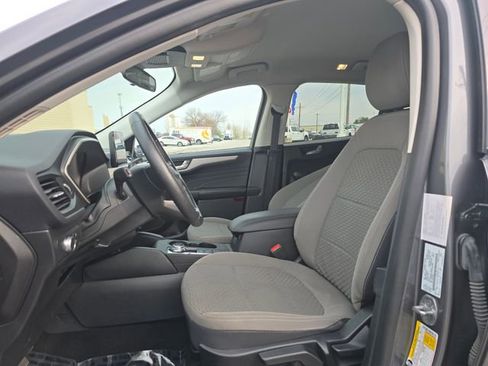 Used 2021 Ford Escape SE w/ Cold Weather Package image 14