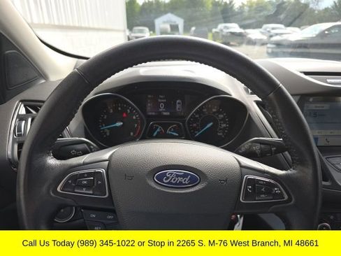 Used 2018 Ford Escape SEL AWD/4WD image 17