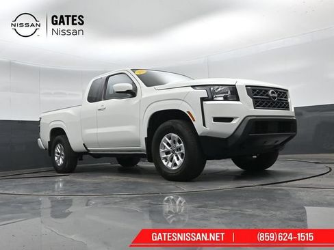 Used 2024 Nissan Frontier SV AWD/4WD image 35