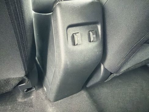 Used 2024 Nissan Kicks SR FWD image 23