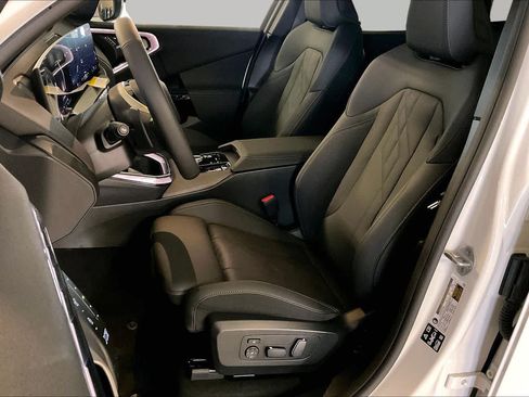New 2026 BMW X3 xDrive30i w/ Premium Package AWD/4WD image 9