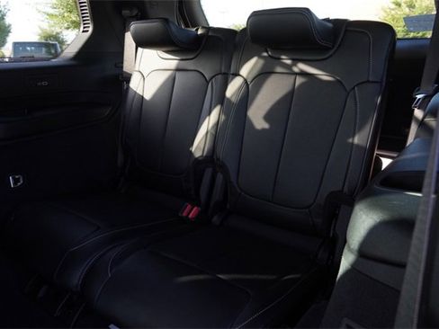 New 2025 Jeep Grand Cherokee L Overland w/ Luxury Tech Group IV image 13