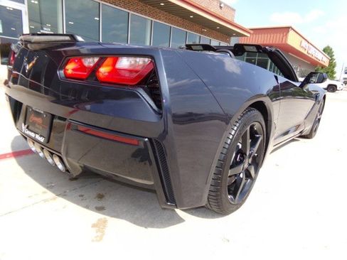 Used 2014 Chevrolet Corvette Stingray Convertible w/ 2LT Preferred Equipment Group RWD image 6