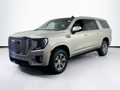 Used 2022 GMC Yukon XL SLE