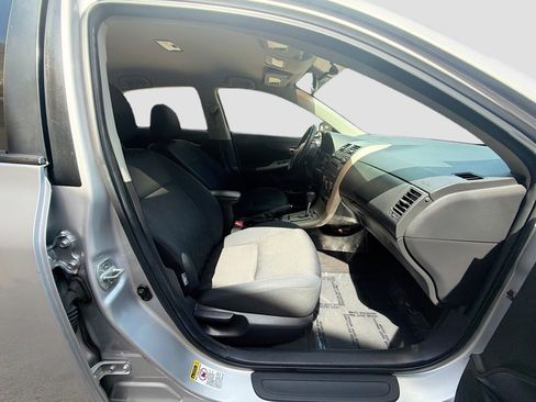 Used 2010 Toyota Corolla S FWD image 29