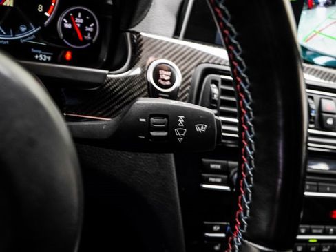 Used 2017 BMW M6 Coupe image 33