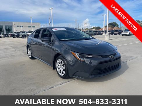 Certified 2025 Toyota Corolla LE FWD image 8