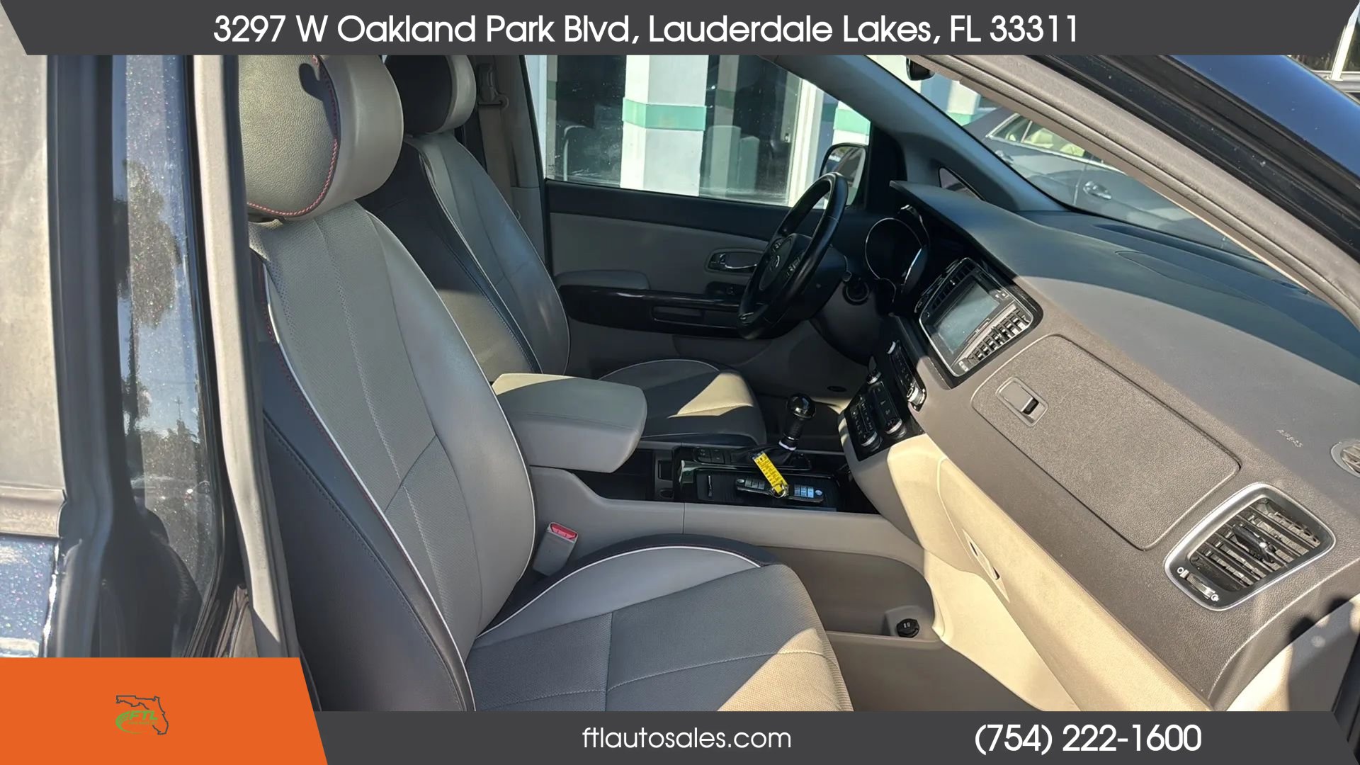 Used 2016 Kia Sedona SX FWD image 35