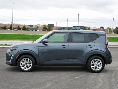 Used 2024 Kia Soul LX w/ Option Group 015 image 6