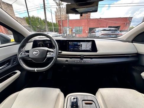 Certified 2023 Nissan Ariya FWD image 34