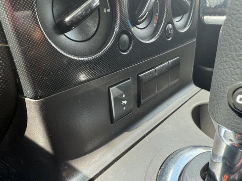 Used 2010 Ford Explorer Sport Trac XLT RWD image 19