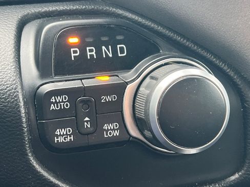 Used 2021 RAM 1500 Big Horn image 22