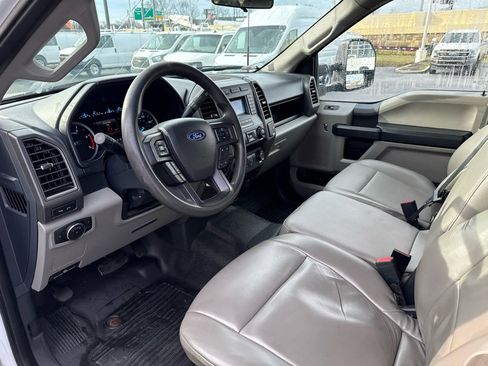 Used 2022 Ford F450 XL w/ Power Equipment Group image 8